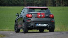 Mini Paceman John Cooper Works (2015) - widok z tyłu
