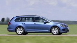 Volkswagen Golf VII Variant TSI BlueMotion (2015) - prawy bok