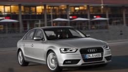 Audi A4 B8 Limousine Facelifting 3.0 TDI 204KM 150kW 2012-2015