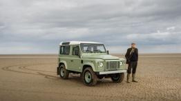 Land Rover Defender Heritage Edition (2015) - widok z przodu