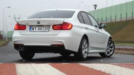 BMW Seria 3 F30-F31-F34 Limuzyna 2.0 320d Efficiency Dynamics 163KM 120kW 2012-2015