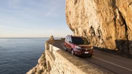 Fiat Doblo III Van Facelifting (2015) - widok z przodu