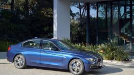 BMW serii 3 F30 Sedan Facelifting (2015) - prawy bok
