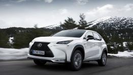 Lexus NX 200t F-Sport (2015) - widok z przodu