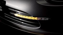 Toyota 86 style Cb (2015) - oświetlenie w zderzaku przednim