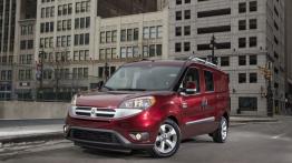 Ram ProMaster City (2015) - widok z przodu