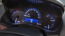 Cadillac ATS Coupe (2015) - zestaw wskaźników