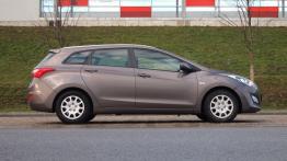 Hyundai i30 II Wagon 1.6 CRDi 110KM 81kW 2012-2015