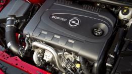 Opel Astra J Hatchback 5d Facelifting 1.7 CDTI ECOTEC 130KM 96kW 2012-2015
