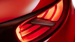 Citroen Aircross Concept (2015) - lewy tylny reflektor - włączony