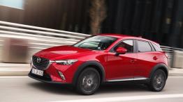 Mazda CX-3 SKYACTIV-G (2015) - lewy bok