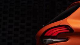 Peugeot 208 Hatchback 5d Facelifting (2015) - prawy tylny reflektor - włączony