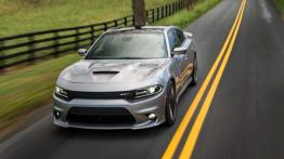 Dodge Charger SRT 392 Facelifting (2015) - widok z przodu