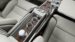 Volvo XC90 II Excellence (2015) - tunel środkowy z tyłu