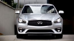 Infiniti Q70 Facelifting (2015) - widok z przodu