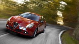 Alfa Romeo Giulietta Sprint (2015) - widok z przodu