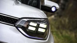 Kia Trailster Concept (2015) - lewy przedni reflektor - włączony