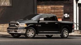 Ram 1500 Laramie Limited (2015) - lewy bok