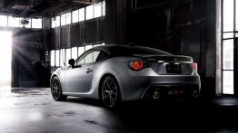 Toyota 86 style Cb (2015) - widok z tyłu