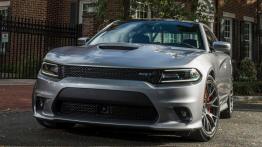 Dodge Charger SRT 392 Facelifting (2015) - widok z przodu