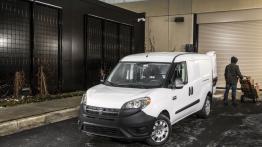 Ram ProMaster City (2015) - widok z przodu