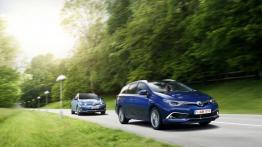 Toyota Auris II Touring Sports Facelifting (2015) - widok z przodu