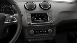 Seat Ibiza V Facelifting (2015) - konsola środkowa