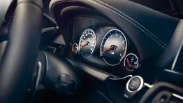 BMW M6 Coupe F13 Facelifting Competition Package (2015) - zestaw wskaźników
