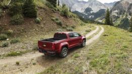 Chevrolet Colorado 2015 - widok z tyłu