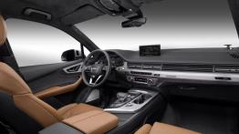 Audi Q7 II e-tron 3.0 TDI quattro (2015) - widok ogólny wnętrza z przodu