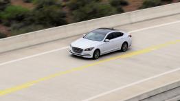 Hyundai Genesis II (2015) - widok z góry