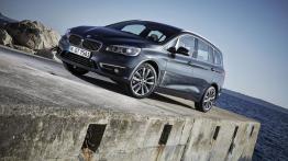 BMW 220d xDrive Gran Tourer (2015) - widok z przodu