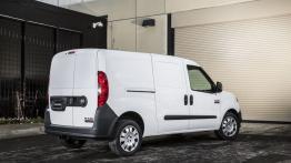 Ram ProMaster City (2015) - prawy bok