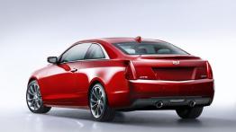 Cadillac ATS Coupe (2015) - tył - reflektory włączone