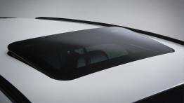 Qoros 3 City SUV 1.6T (2015) - szyberdach