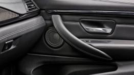 BMW M4 F82 Coupe M Performance (2015) - drzwi pasażera od wewnątrz