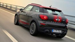 Mini Paceman John Cooper Works (2015) - widok z tyłu