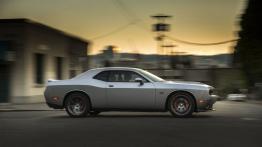Dodge Challenger III SRT Facelifting (2015) - prawy bok