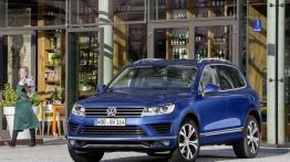 Volkswagen Touareg II Facelifting (2015) - widok z przodu