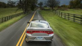Dodge Charger SRT 392 Facelifting (2015) - widok z tyłu