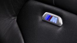 BMW M4 F82 Coupe M Performance (2015) - fotel kierowcy, widok z przodu