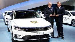 Volkswagen Passat B8 GTE sedan (2015) - oficjalna prezentacja auta