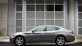 Infiniti Q70 Facelifting (2015) - lewy bok