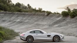 Mercedes-AMG GT (2015) - prawy bok