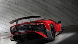 Lamborghini Aventador LP 750-4 Superveloce (2015) - widok z tyłu