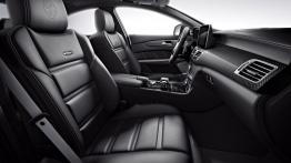 Mercedes CLS 63 AMG Shooting Brake X218 Facelifting (2015) - widok ogólny wnętrza z przodu