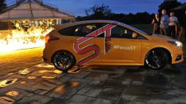 Ford Focus III ST Hatchback Facelifting (2015) - oficjalna prezentacja auta