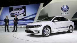 Volkswagen Passat B8 GTE sedan (2015) - oficjalna prezentacja auta