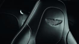 Aston Martin Vanquish Carbon Edition (2015) - fotel pasażera, widok z przodu