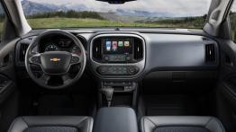 Chevrolet Colorado 2015 - pełny panel przedni
